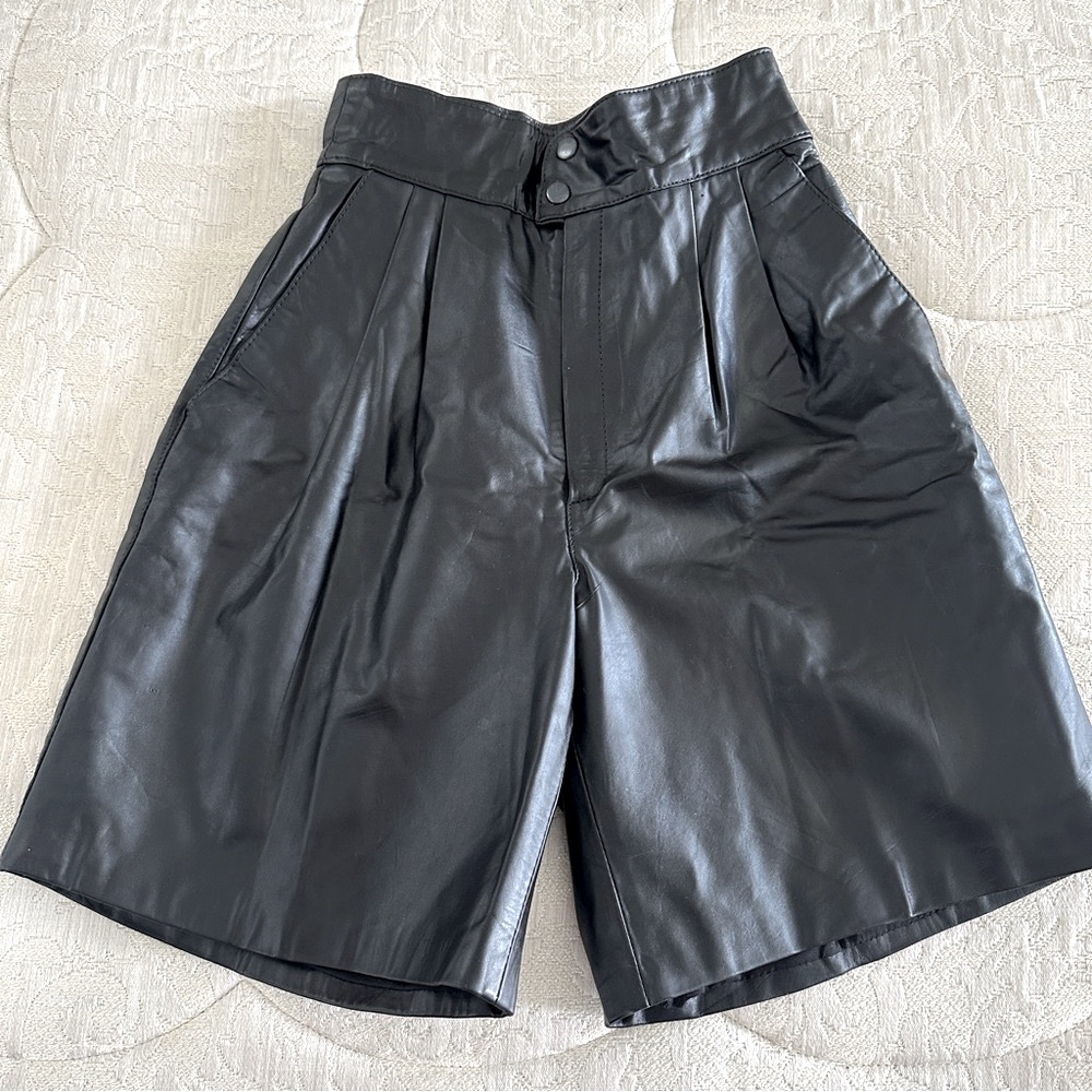 Vintage Black Genuine Leather high rise shorts by Pikasoe size S  24” waist